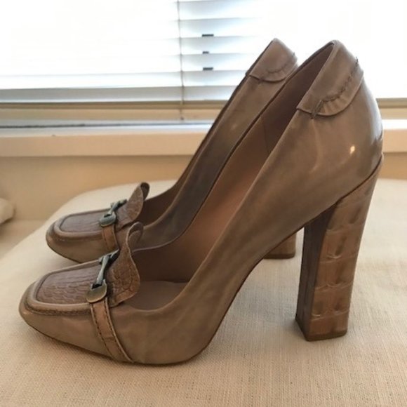 Joan & David Petal Rose Shoes 8 1/2 - Picture 5 of 5